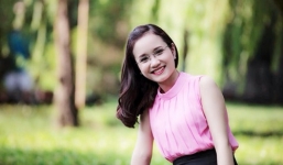 Ngẩn ngơ trước “nhan sắc mòn con mắt” của bà mẹ một con xứ nghệ